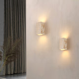 Außen-LED-Wandleuchte aus Travertinstein – IP65 Wasserdicht, Energieeffiziente Außenwandlampe für Garten und Terrasse 2