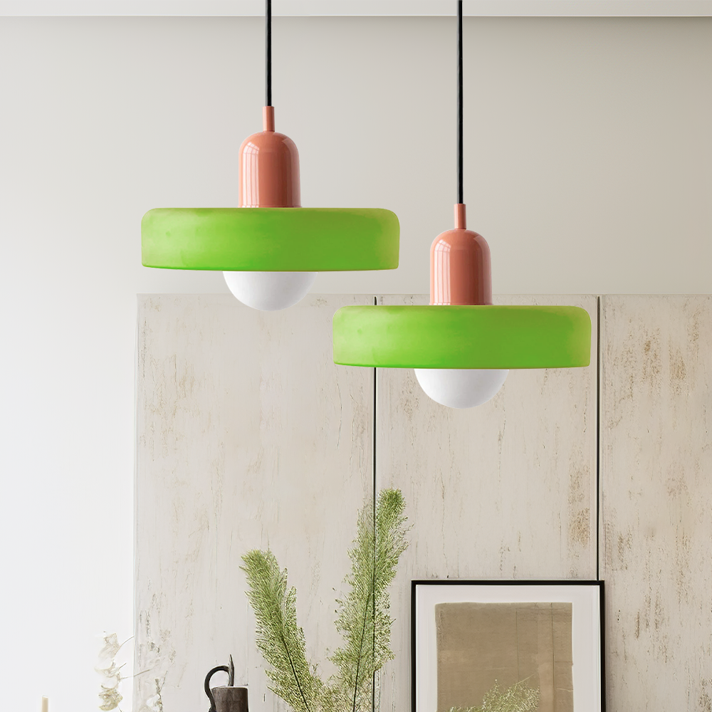 Bauhaus Pendelleuchte aus farbigem Glas – Moderne Deckenlampe mit verstellbarer Aufhängung 8