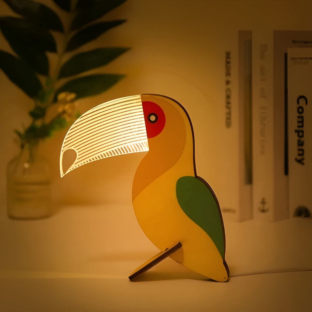 Dekorative Tier-Tischlampe aus Holz mit LED-Beleuchtung für Kinderzimmer – Pelikan, Wal, Tukan Designs 0