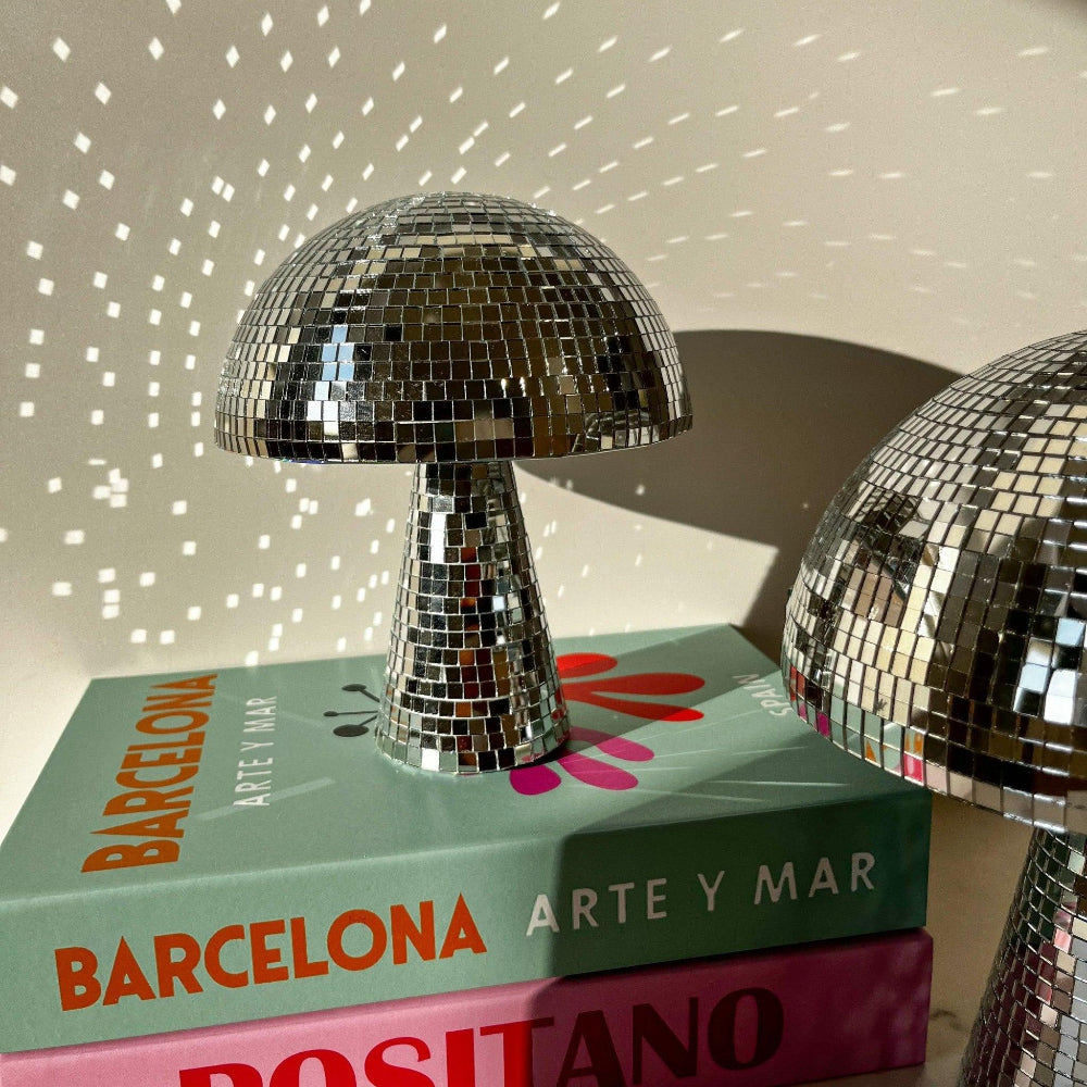 Disco Ball Pilzlampe – Retro Design mit Glitzereffekt, Reflektierende Kacheln, Verschiedene Größen für Innovative Raumgestaltung 0