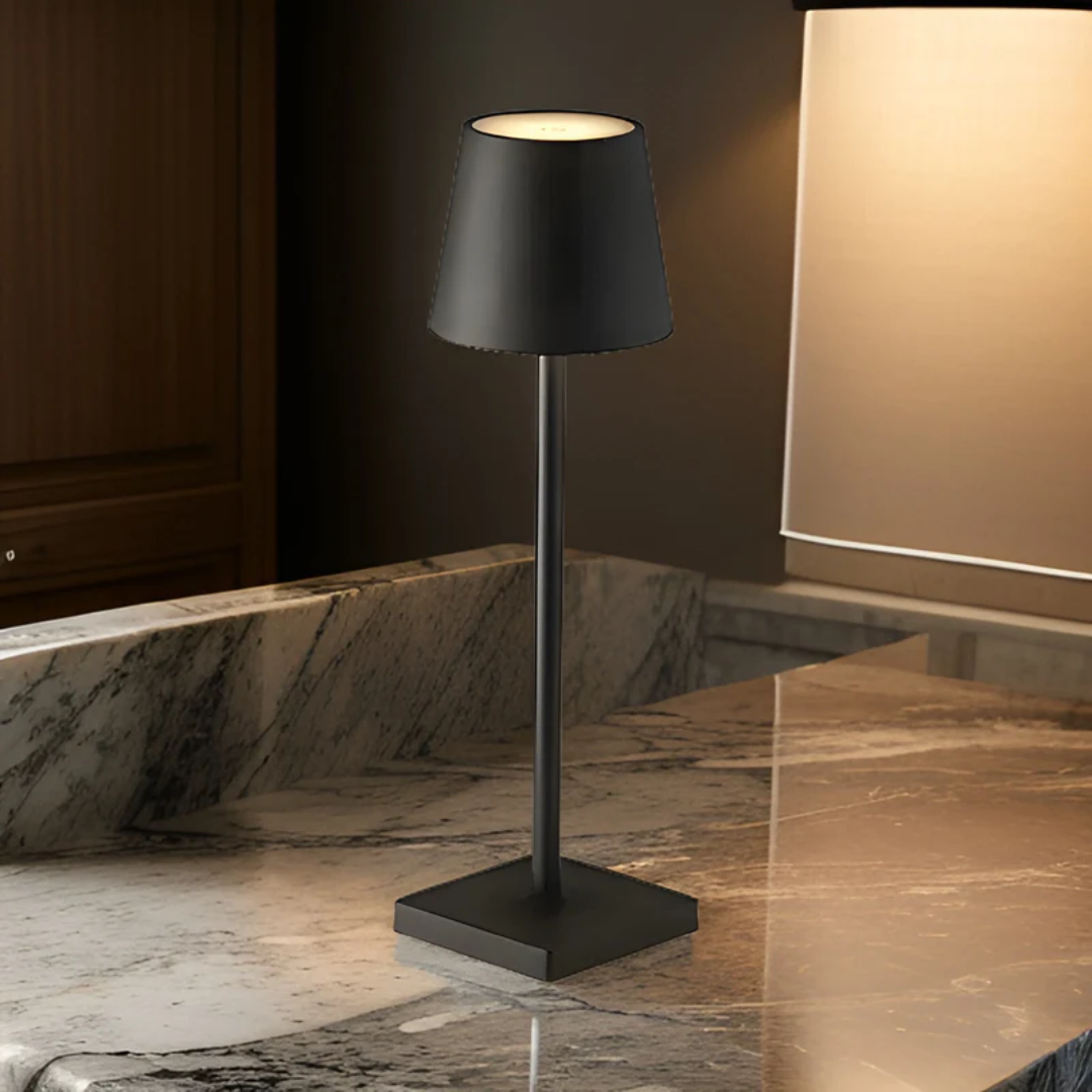 Kabellose Tischlampe – Wiederaufladbare LED Tischleuchte für Innen und Außen 0