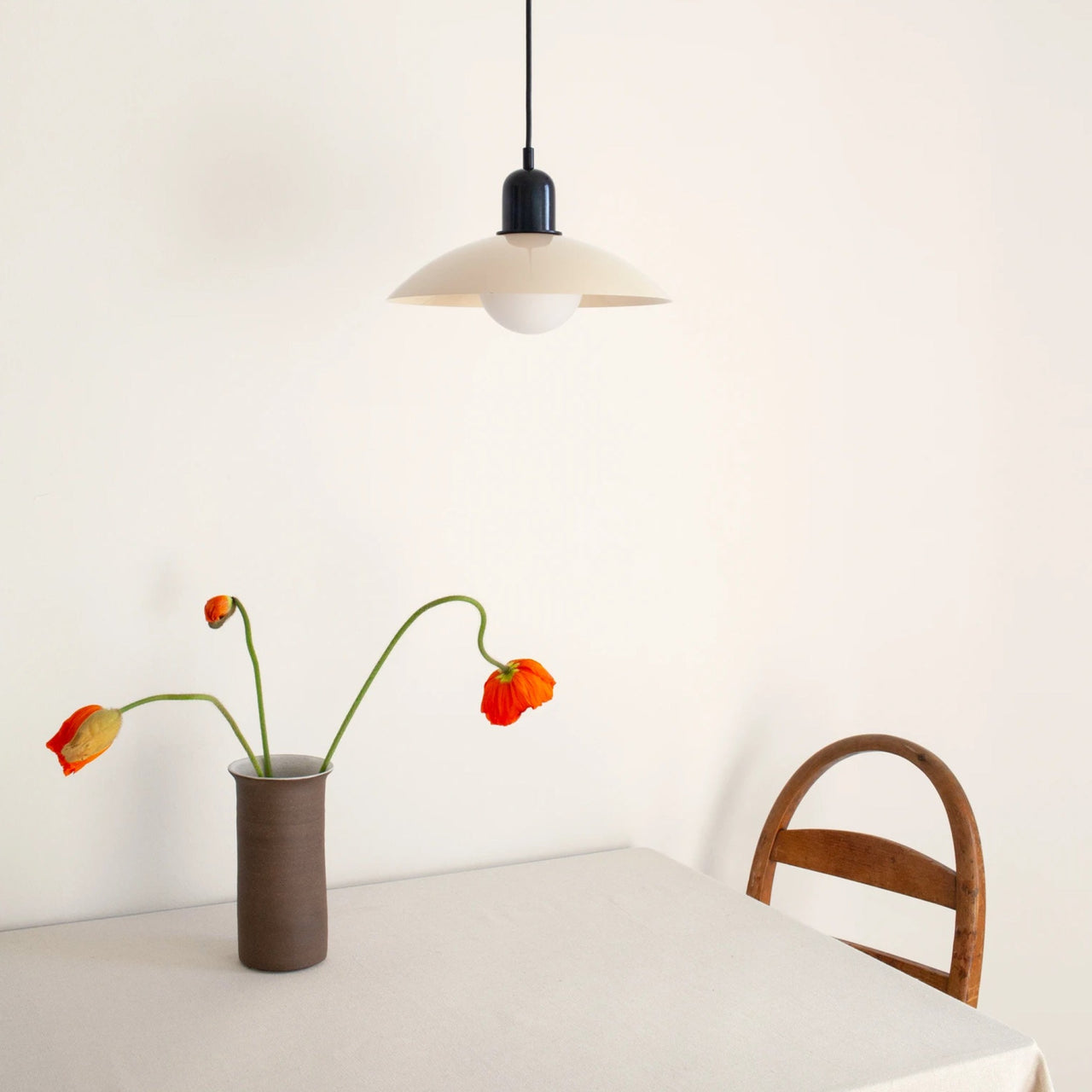 Macaron Pendelleuchte aus Glas – Moderne Bauhaus Leuchte für Küche und Esszimmer 5
