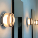 Moderne LED Wandleuchte mit Lichtsensor – Wandleuchte Innen aus Acryl, 3000K Warmweiß, Energiesparend, Minimalistisches Design 2
