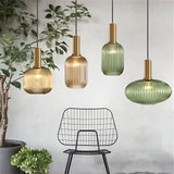 Nordic Retro Pendelleuchte aus Buntglas – Vintage Hängelampe in 5 Farben, E27, für stilvolle Innenräume 2
