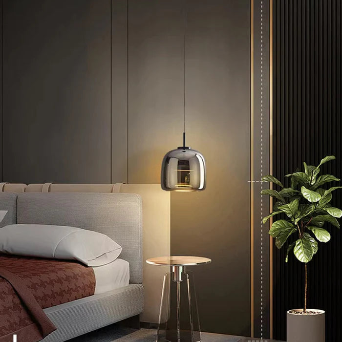 Pendelleuchte Schwarz aus Glas – Elegante Hängelampe für Esszimmer und moderne Innenräume, LED-Beleuchtung, 16 cm Durchmesser12345