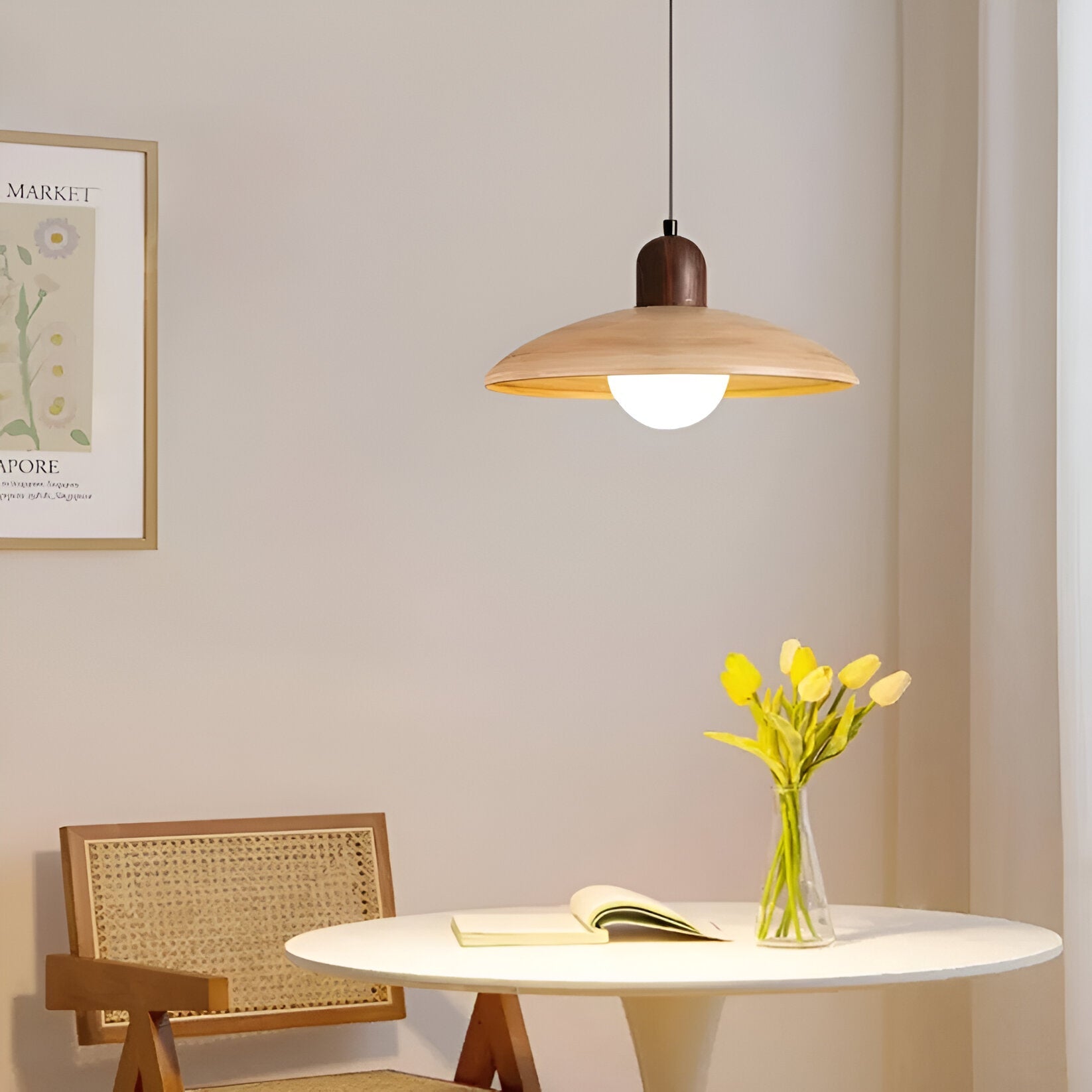 Pendelleuchte Wabi-Sabi aus Walnuss mit Glas – Höhenverstellbare Hängelampe für Esszimmer und moderne Innenräume 5
