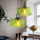 Retrofarbene Glaspendelleuchte im Nordic Industrial Stil – Anpassbare Höhe und Warmlicht 3