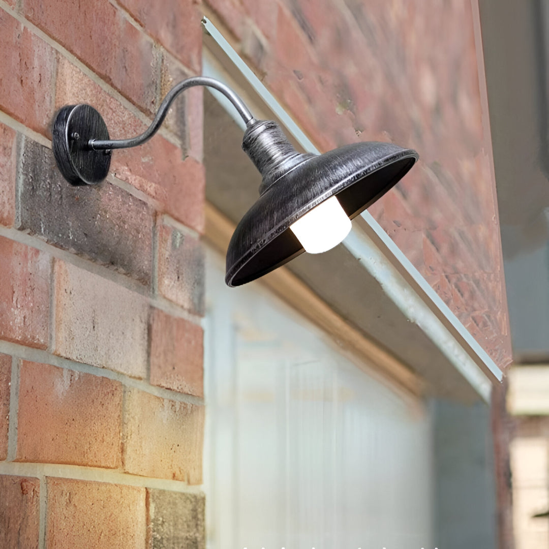 Rustikale Außenwandleuchte aus Antikem Messing mit IP65 Schutz – LED Wandleuchte Außen für Terrasse und Garten 7