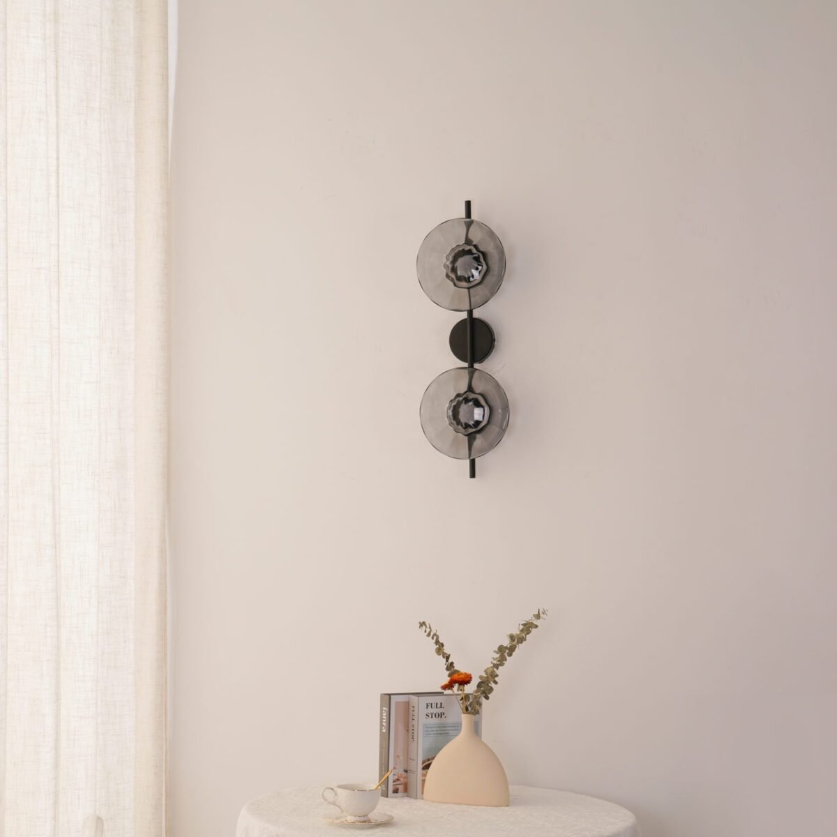 Schwarze LED Wandleuchte Innen – Nordic Runde Ceto Glas Wandlampe mit Minimalistischem Design und Energieeffizienter 5W Lichtquelle 6