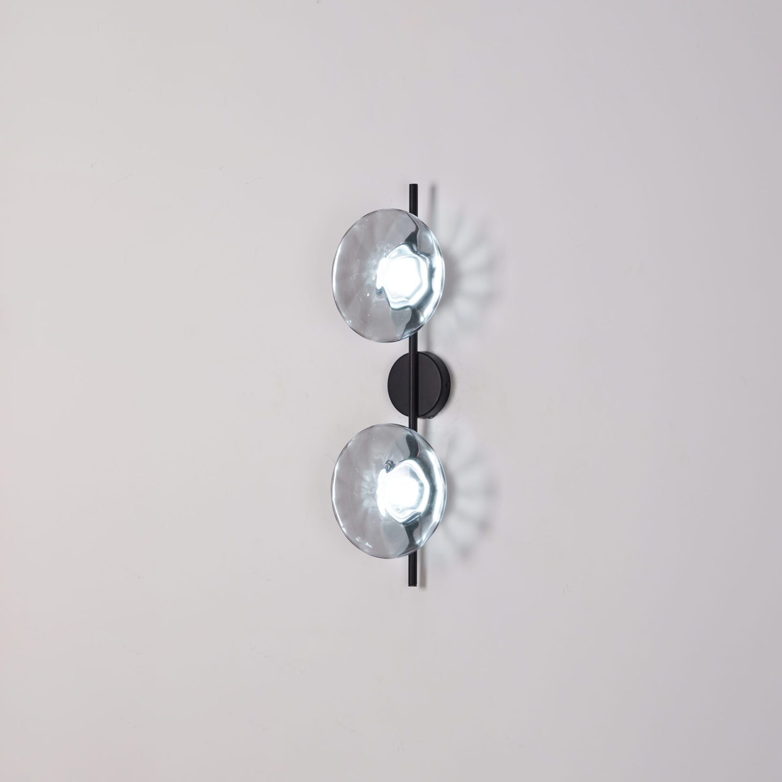 Schwarze LED Wandleuchte Innen – Nordic Runde Ceto Glas Wandlampe mit Minimalistischem Design und Energieeffizienter 5W Lichtquelle 7