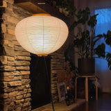 Stehlampe aus Reispapier für Wohnzimmer – Minimalistische Bogenlampe mit sanfter Lichtstreuung, LED-kompatibel, 120 cm hoch 4