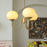 Stilvoller Marshmallow-Kronleuchter mit goldenem Finish und rosa Glasschirmen – 3 oder 5 Köpfe 14