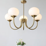 Stilvoller Marshmallow-Kronleuchter mit goldenem Finish und rosa Glasschirmen – 3 oder 5 Köpfe 3