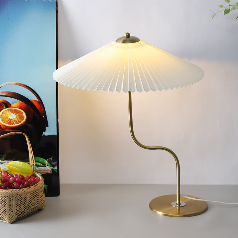 Tischlampe Retro-Stil mit Faltenschirm für Wohnzimmer und Nachttisch 5