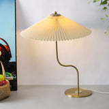 Tischlampe Retro-Stil mit Faltenschirm für Wohnzimmer und Nachttisch 6