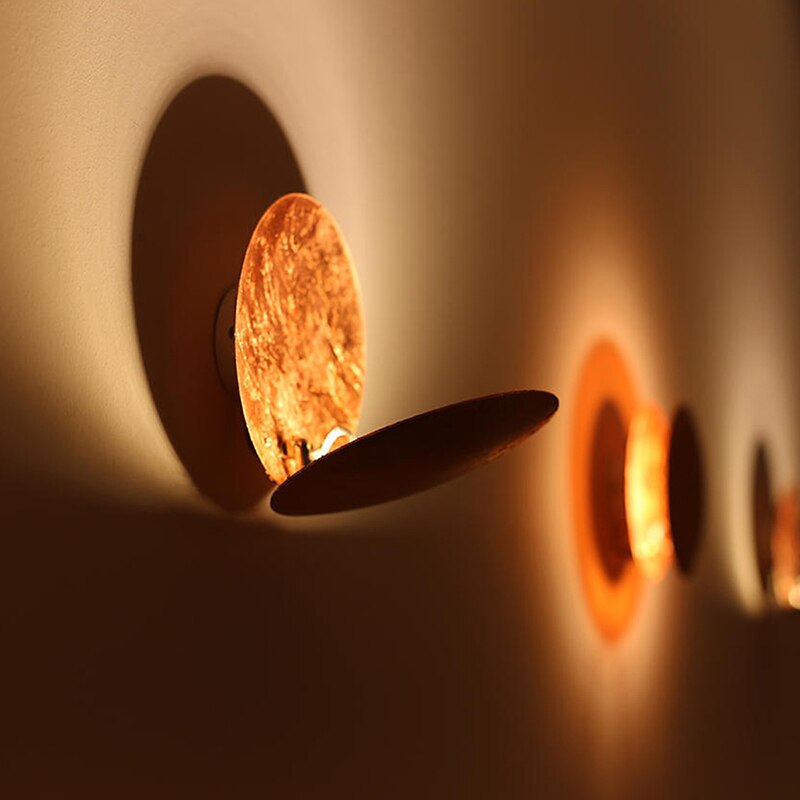 Wandleuchte mit drehbaren goldenen Scheiben – LED-Lampe für warmes Licht 2